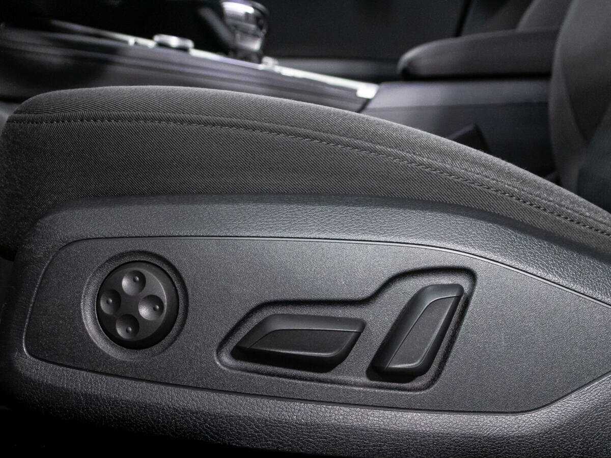 Купить Audi A4, 2017, 166 433 км.. Фото: #15