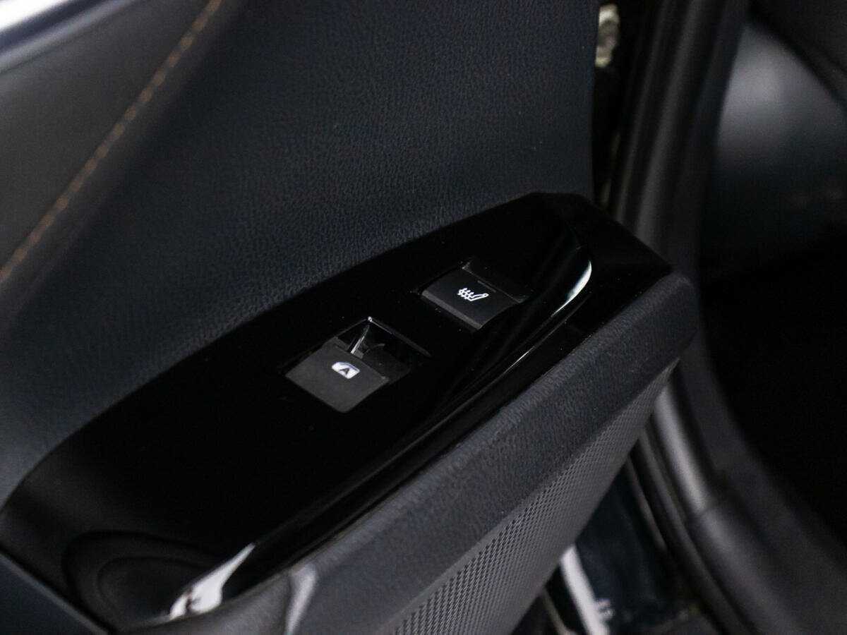 Купить Тойота Камри, 2018, 129 955 км.. Фото: #19