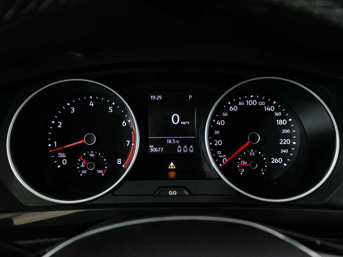 Купить Volkswagen Tiguan, 2019, 30 500 км.. Фото: #11
