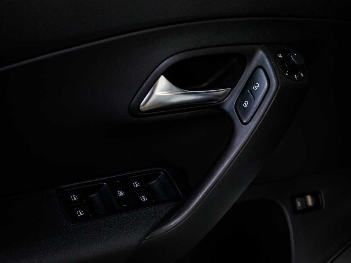 Купить Volkswagen Polo, 2017, 60 903 км.. Фото: #15