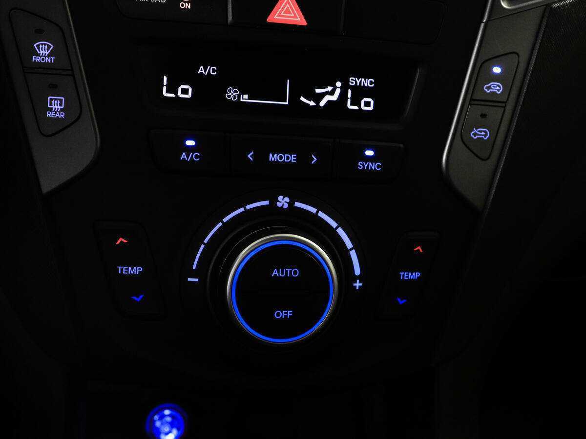 Купить Hyundai Santa Fe, 2018, 84 001 км.. Фото: #17