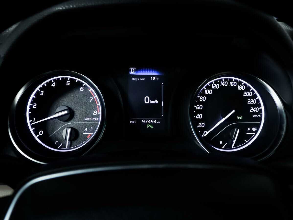 Купить Toyota Camry, 2019, 96 170 км.. Фото: #9