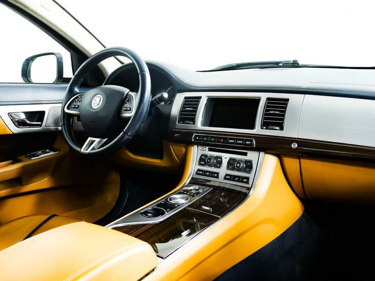 Купить Ягуар ИксФ, 2012, 137 208 км.. Фото: #6