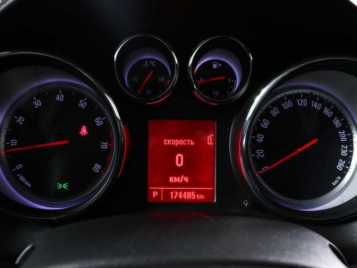 Купить Опель Астра, 2013, 174 484 км.. Фото: #8