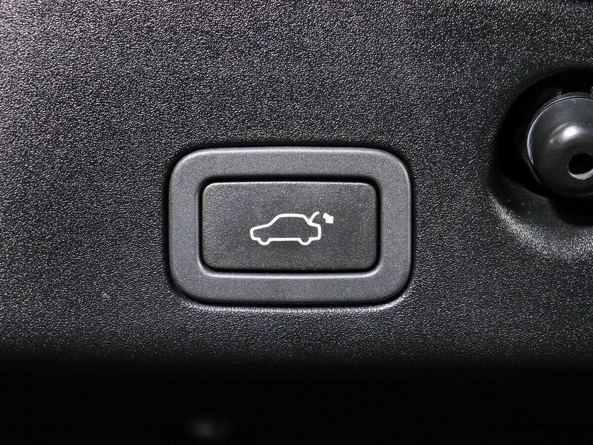 Купить Jaguar XJ, 2014, 100 521 км.. Фото: #18