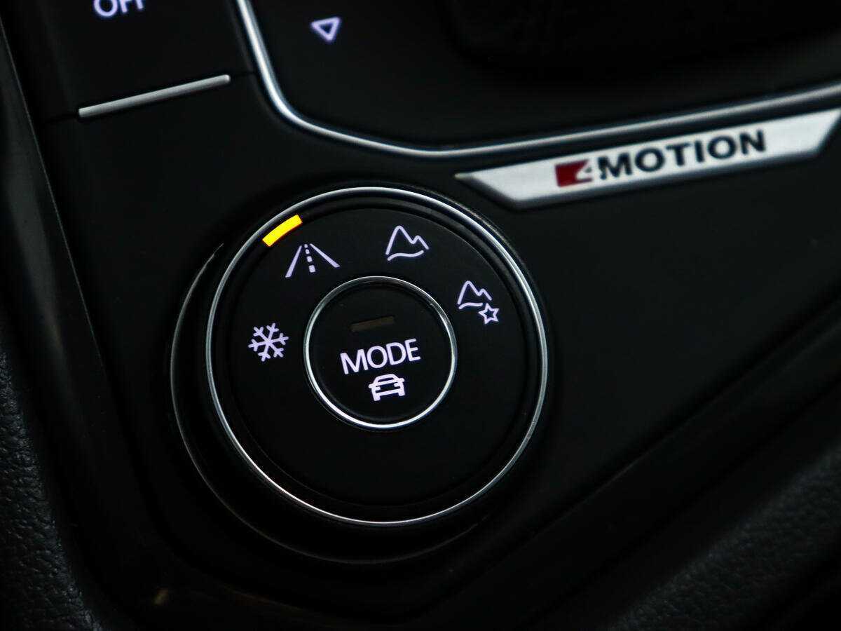 Купить Фольксваген Тигуан, 2017, 165 211 км.. Фото: #16