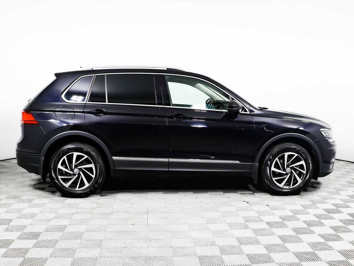 Купить Volkswagen Tiguan, 2018, 39 862 км.. Фото: #3