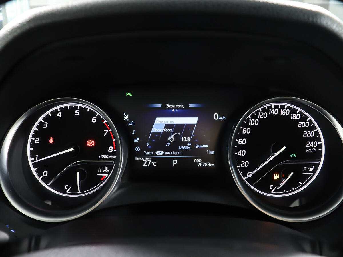 Купить Toyota Camry, 2019, 26 300 км.. Фото: #13