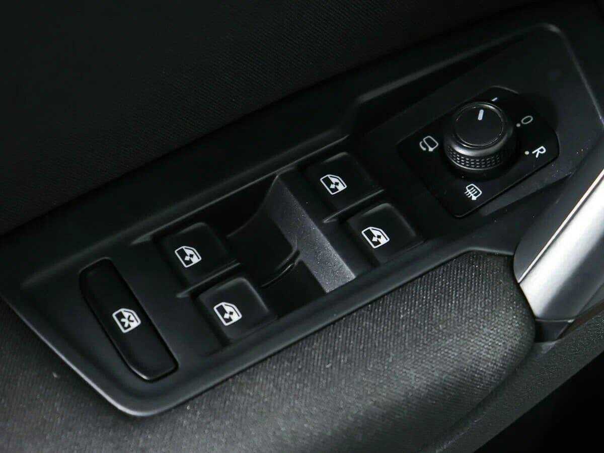 Купить Фольксваген Тигуан, 2018, 83 596 км.. Фото: #19