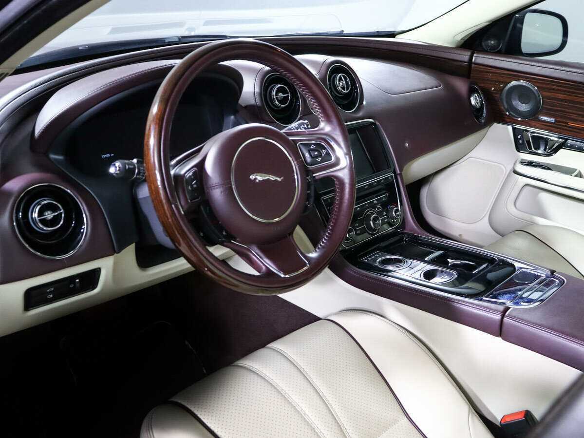Купить Jaguar XJ, 2014, 73 102 км.. Фото: #11