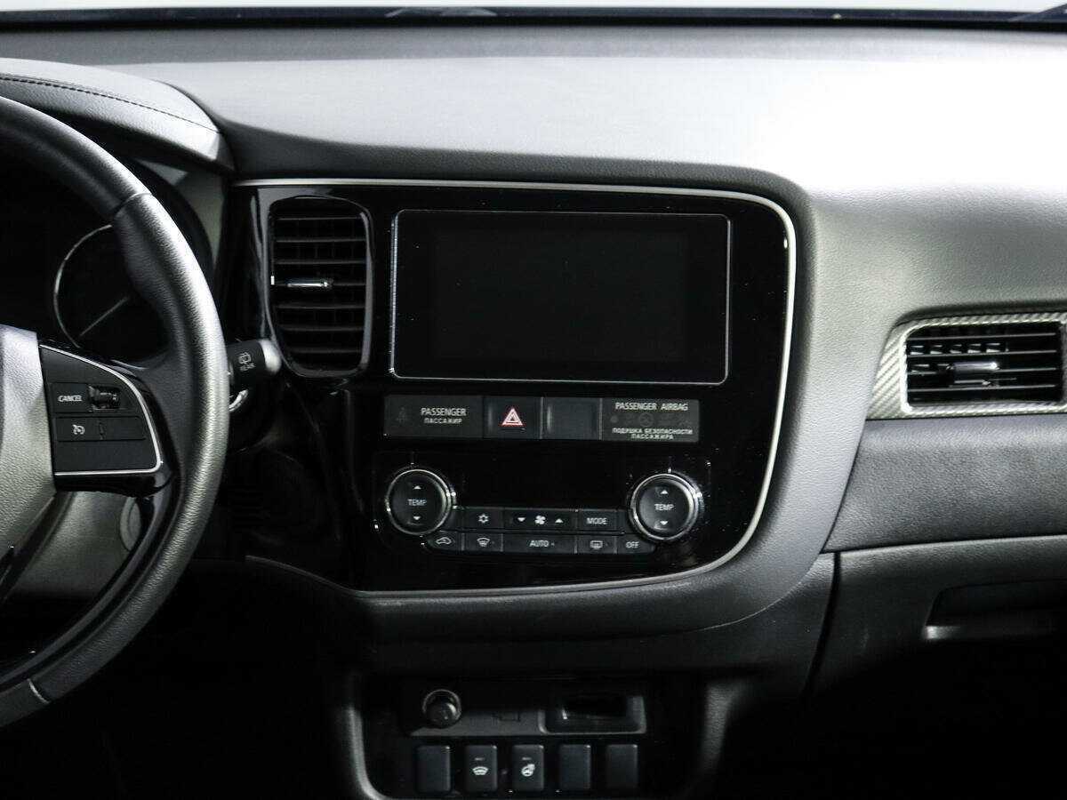 Купить Митсубиши Оутлэндер, 2018, 32 000 км.. Фото: #10