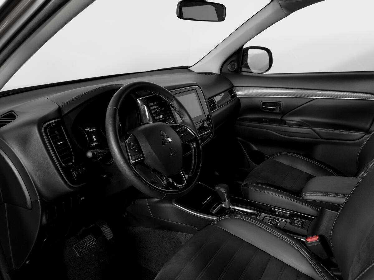 Купить Mitsubishi Outlander, 2021, 41 980 км.. Фото: #14