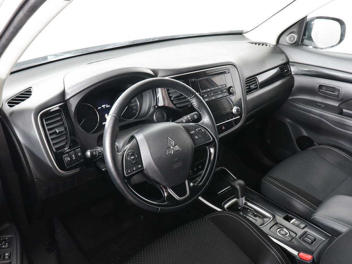 Купить Mitsubishi Outlander, 2022, 39 953 км.. Фото: #6
