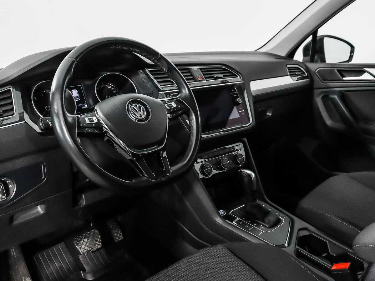 Купить Volkswagen Tiguan, 2019, 81 070 км.. Фото: #8