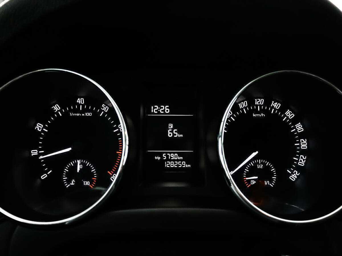 Купить Шкода Йети, 2012, 128 227 км.. Фото: #10