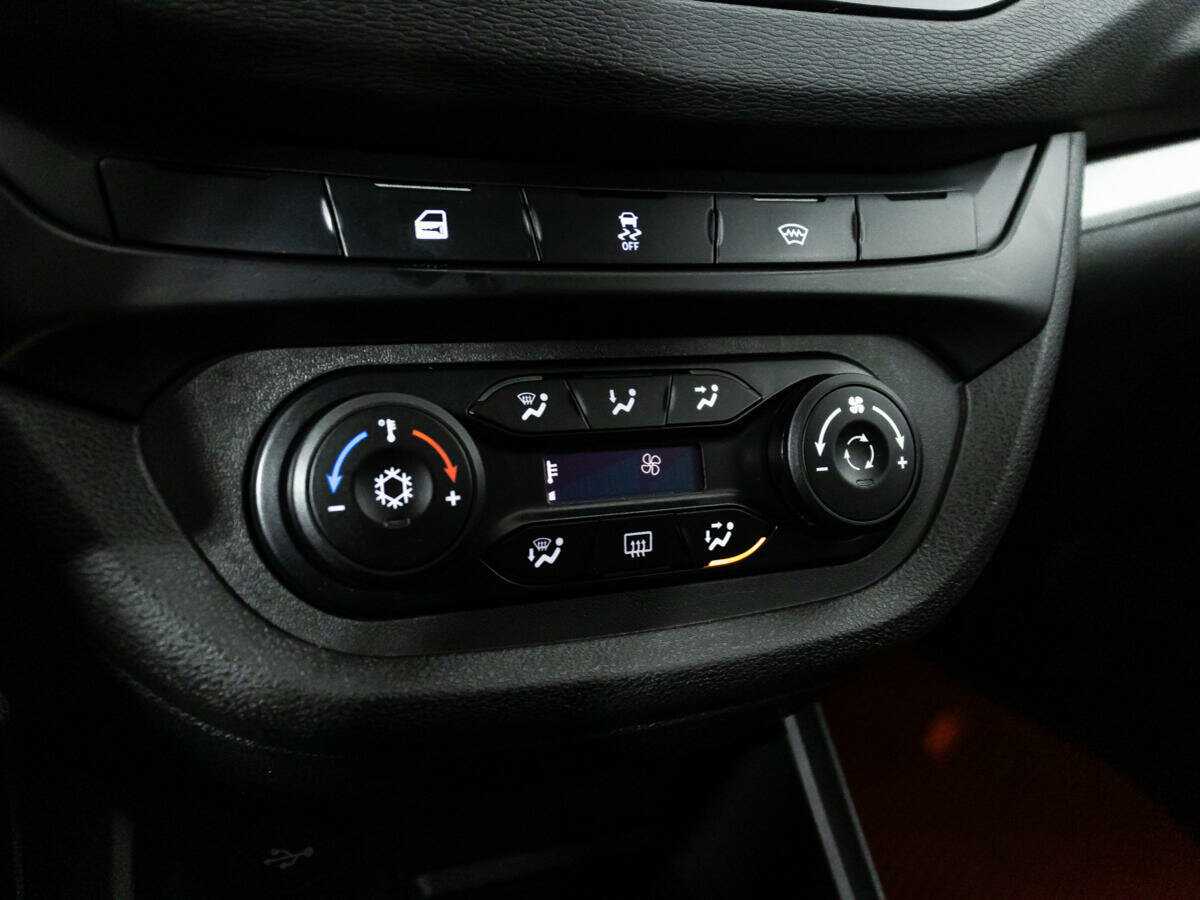 Купить Лада (ВАЗ) Веста, 2020, 81 373 км.. Фото: #14