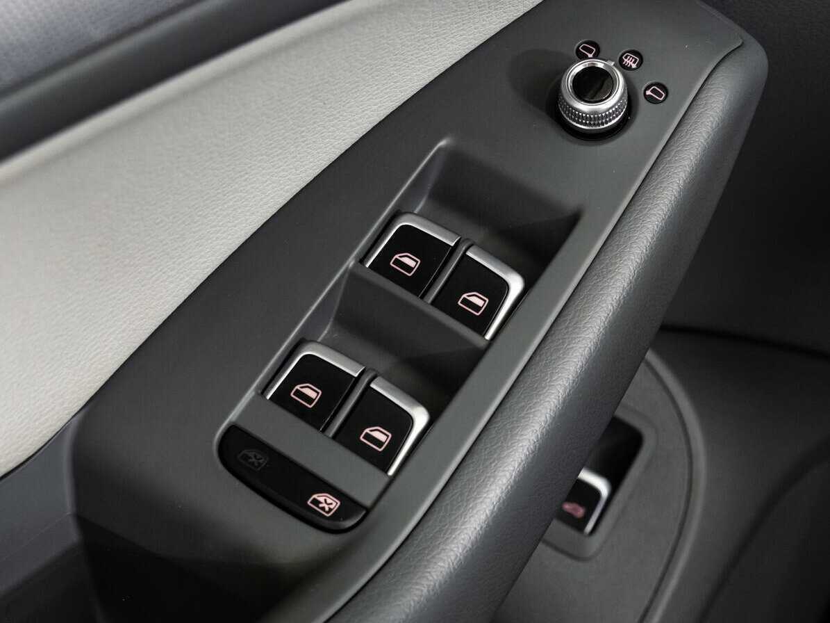 Купить Ауди К5, 2014, 120 000 км.. Фото: #13