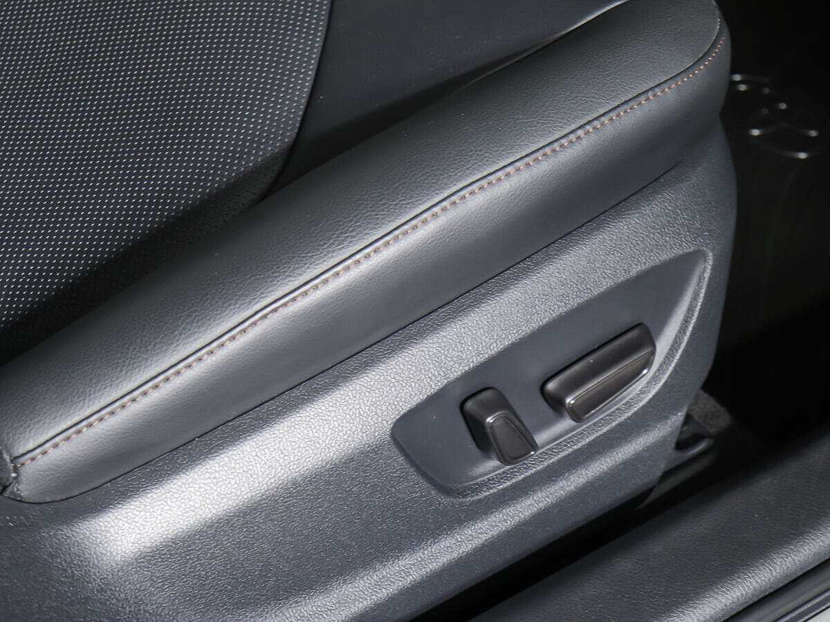 Купить Toyota Camry, 2020, 36 720 км.. Фото: #13