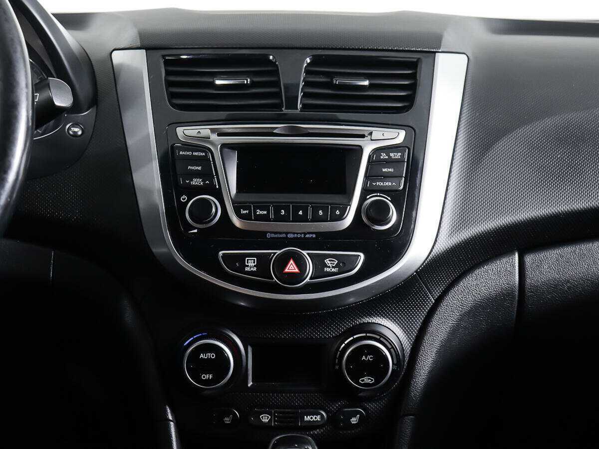 Купить Hyundai Solaris, 2016, 176 189 км.. Фото: #10