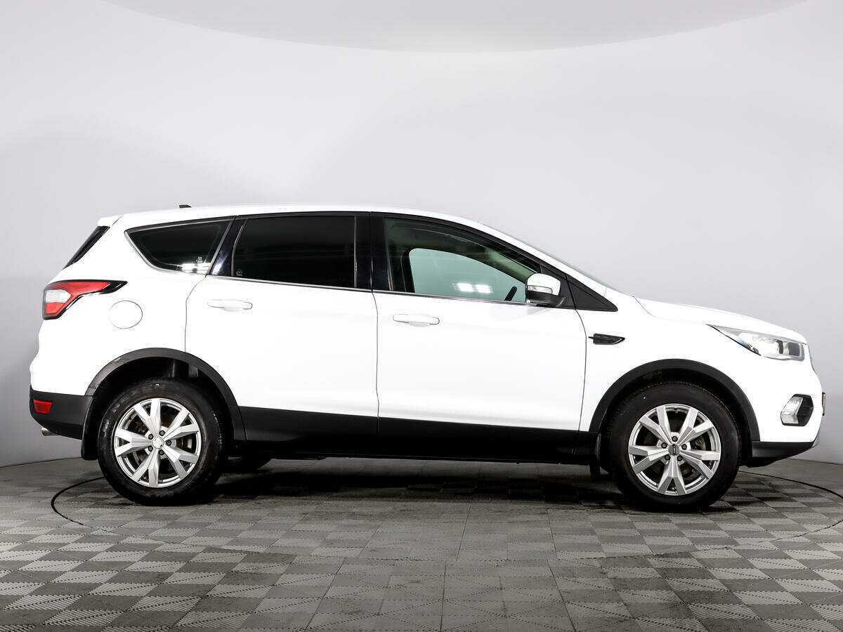Купить Ford Kuga, 2018, 124 200 км.. Фото: #3