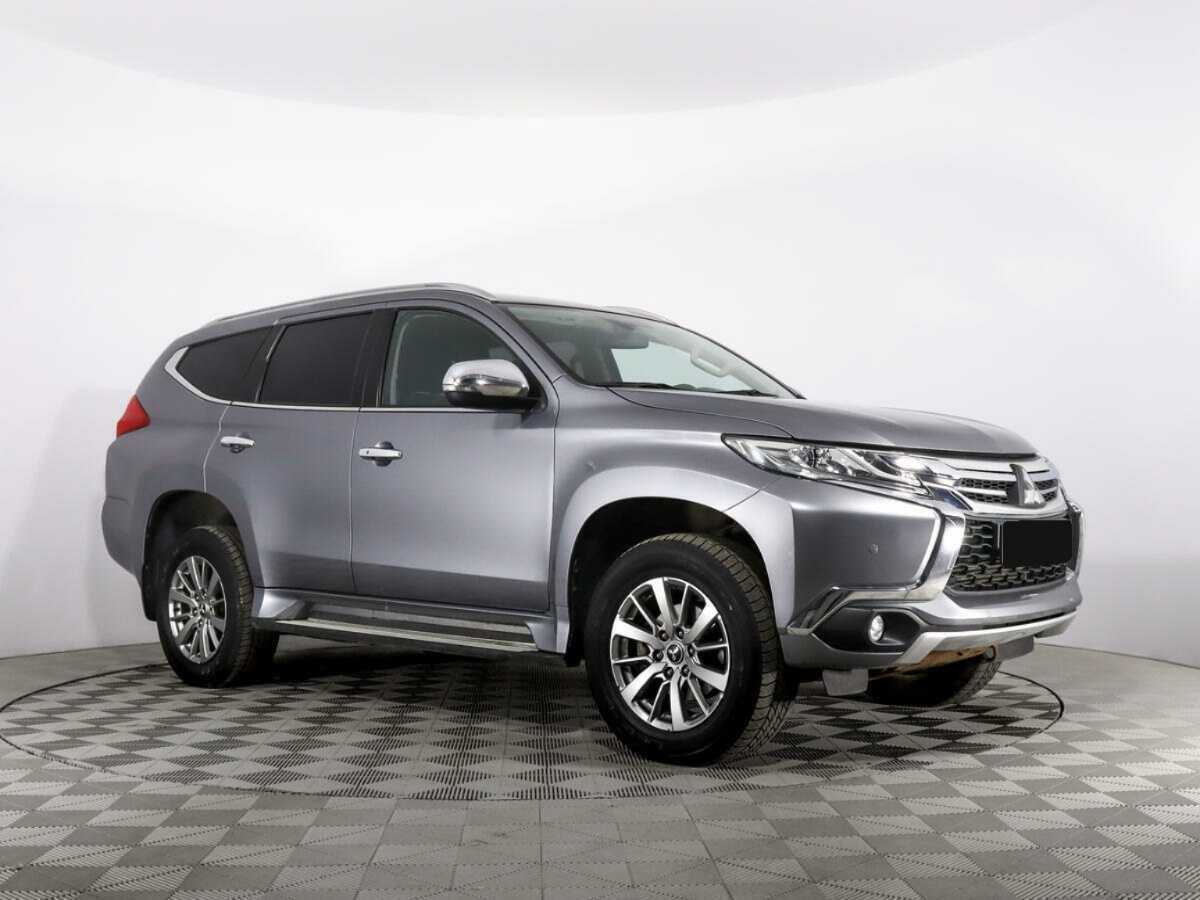 Купить Mitsubishi Pajero Sport, 2017, 90 338 км.. Фото: #2