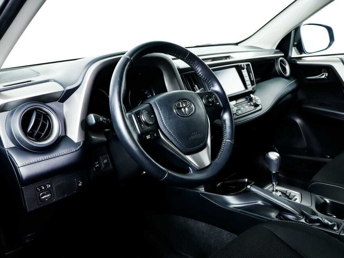 Купить Toyota RAV4, 2018, 74 424 км.. Фото: #9