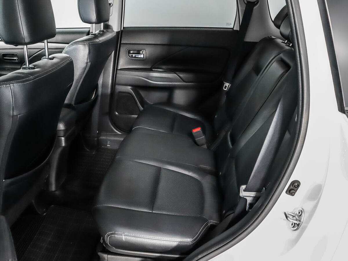 Купить Митсубиши Оутлэндер, 2014, 197 894 км.. Фото: #11