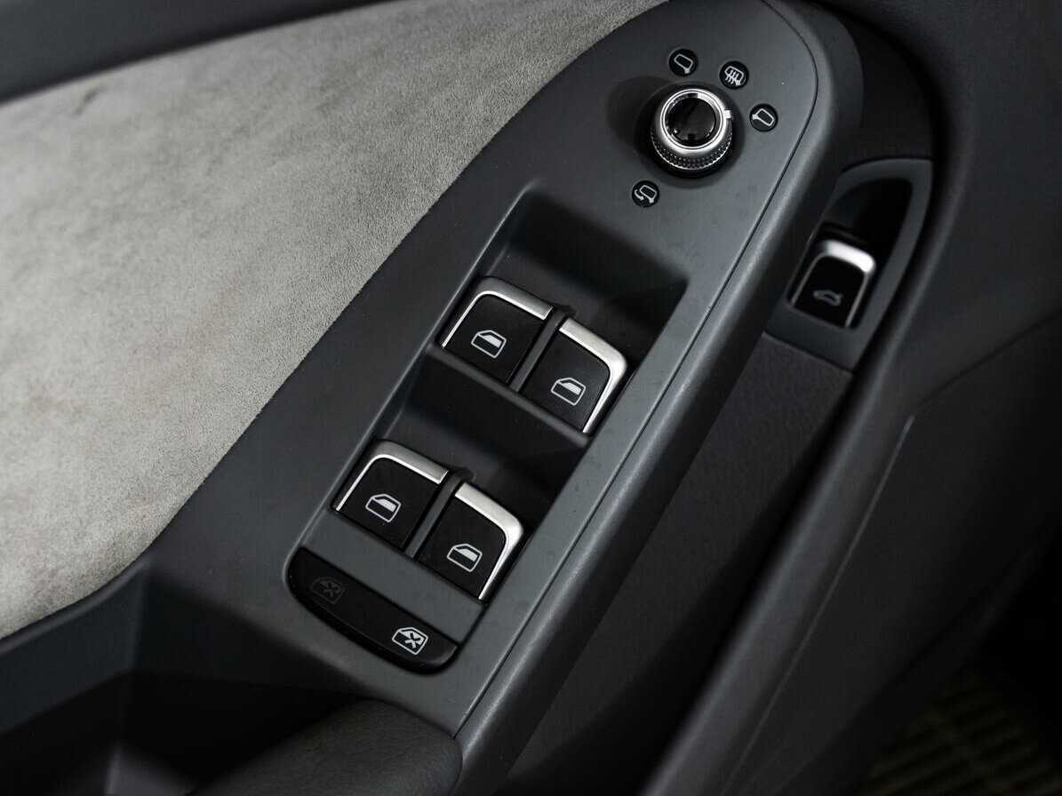 Купить Ауди А4, 2015, 123 730 км.. Фото: #17