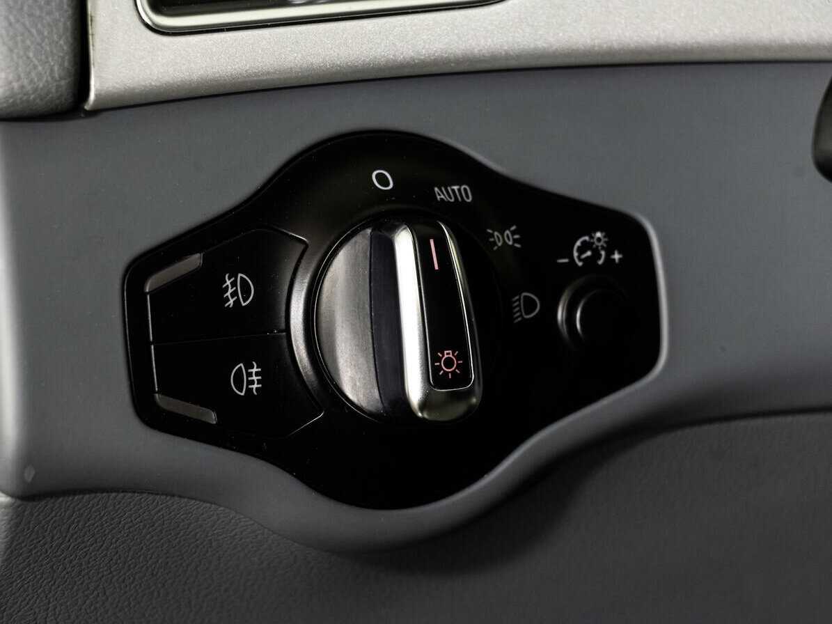 Купить Ауди А4, 2015, 123 730 км.. Фото: #18