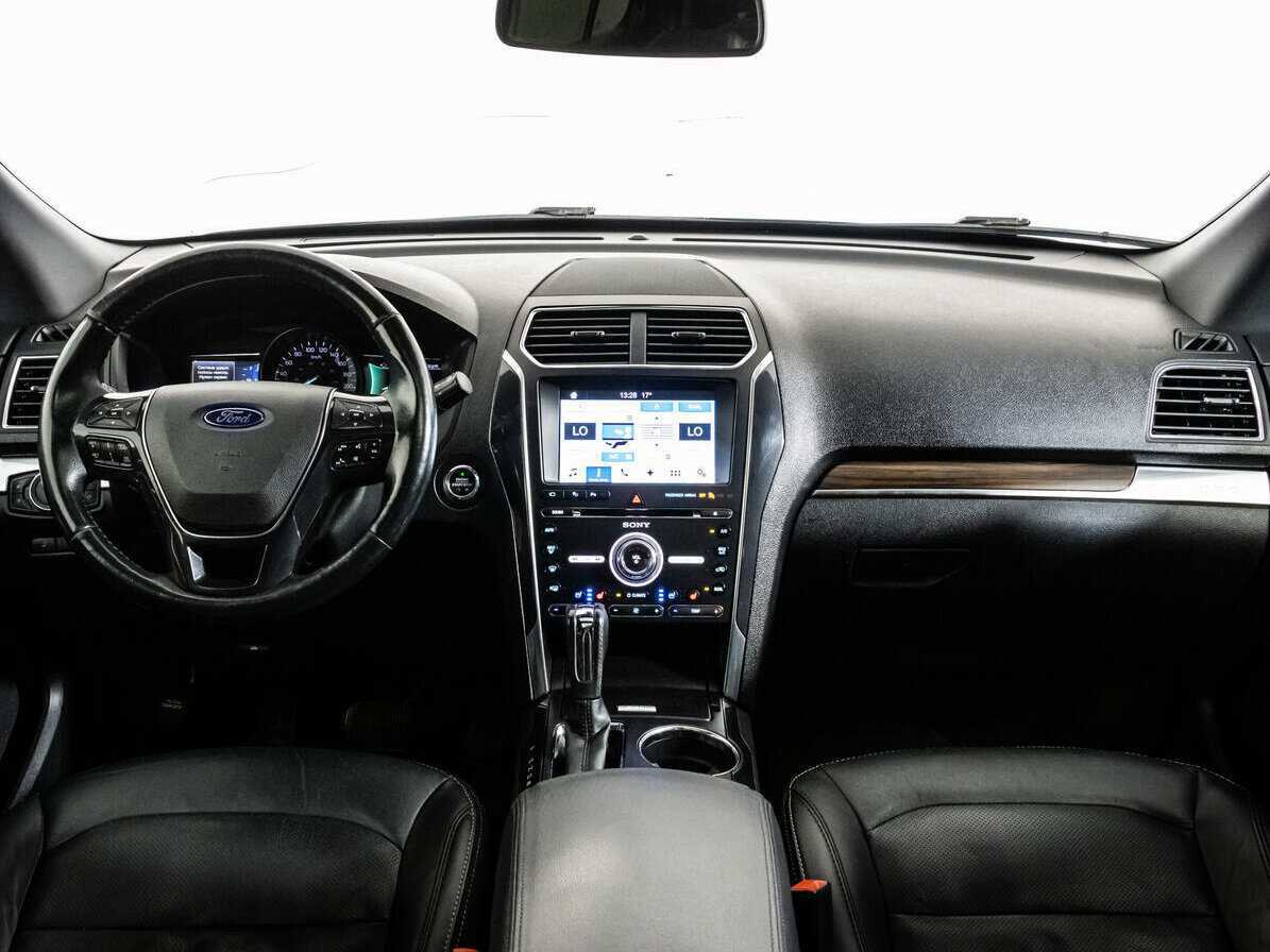 Купить Ford Explorer, 2017, 126 350 км.. Фото: #7