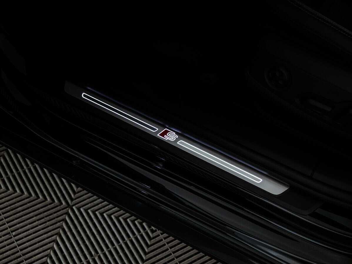 Купить Audi A4, 2019, 88 500 км.. Фото: #23