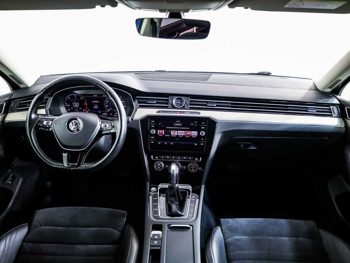 Купить Volkswagen Passat, 2017, 114 888 км.. Фото: #8