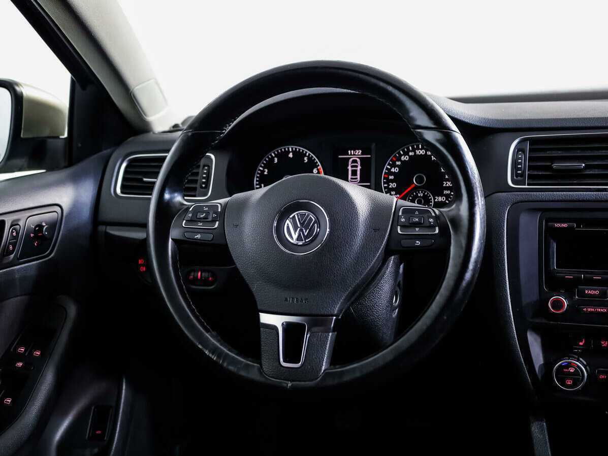 Купить Volkswagen Jetta, 2012, 182 859 км.. Фото: #9