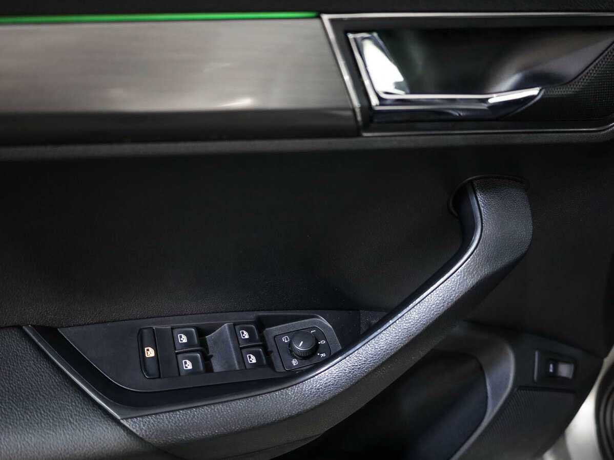 Купить Skoda Karoq, 2021, 70 750 км.. Фото: #19