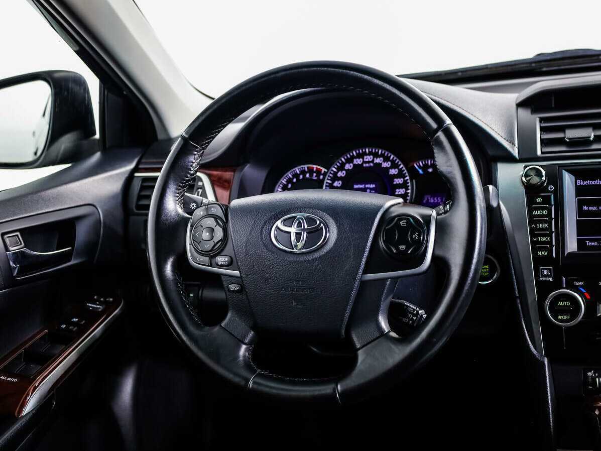Купить Toyota Camry, 2013, 276 551 км.. Фото: #9