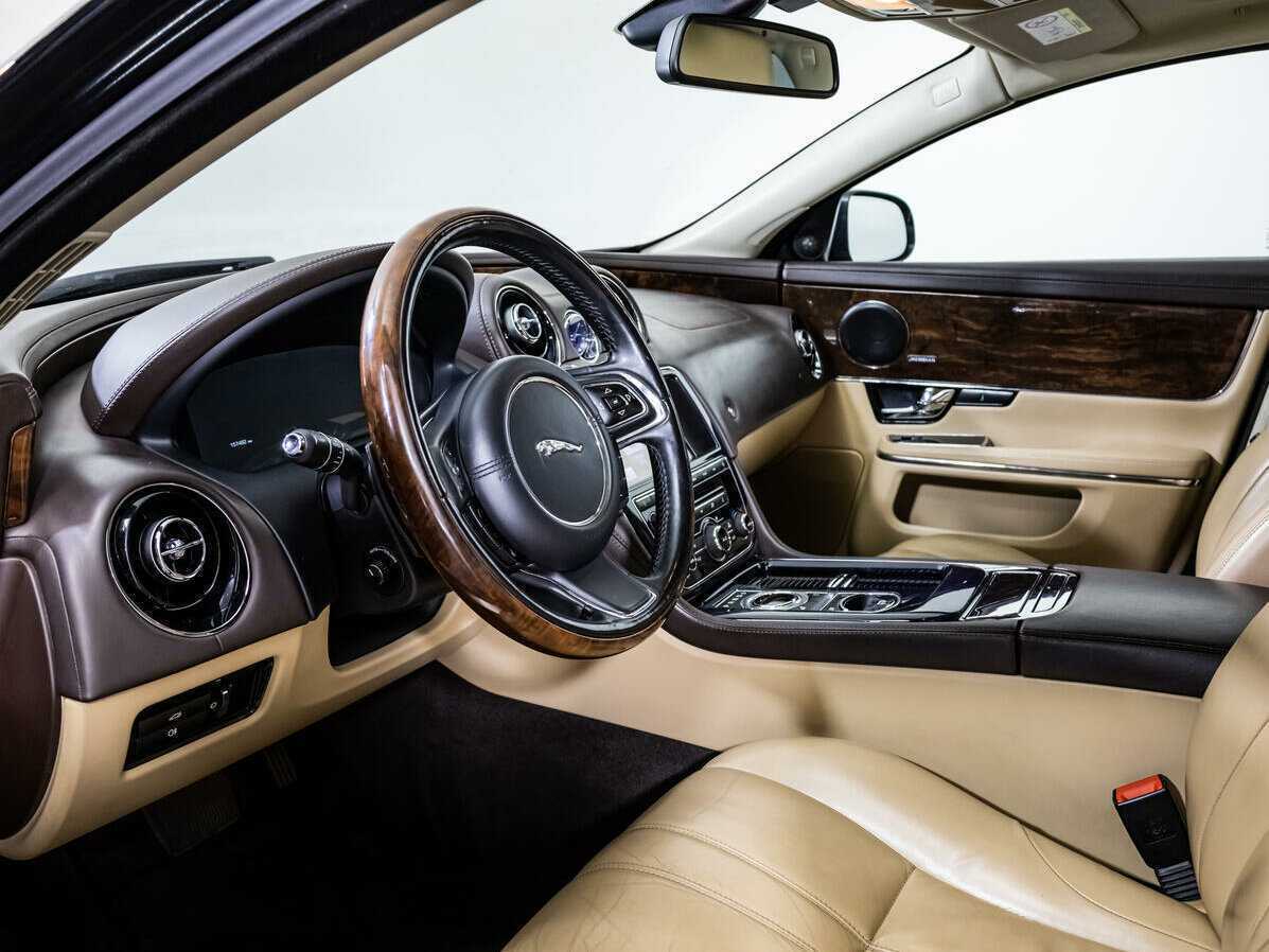 Купить Jaguar XJ, 2013, 157 480 км.. Фото: #10