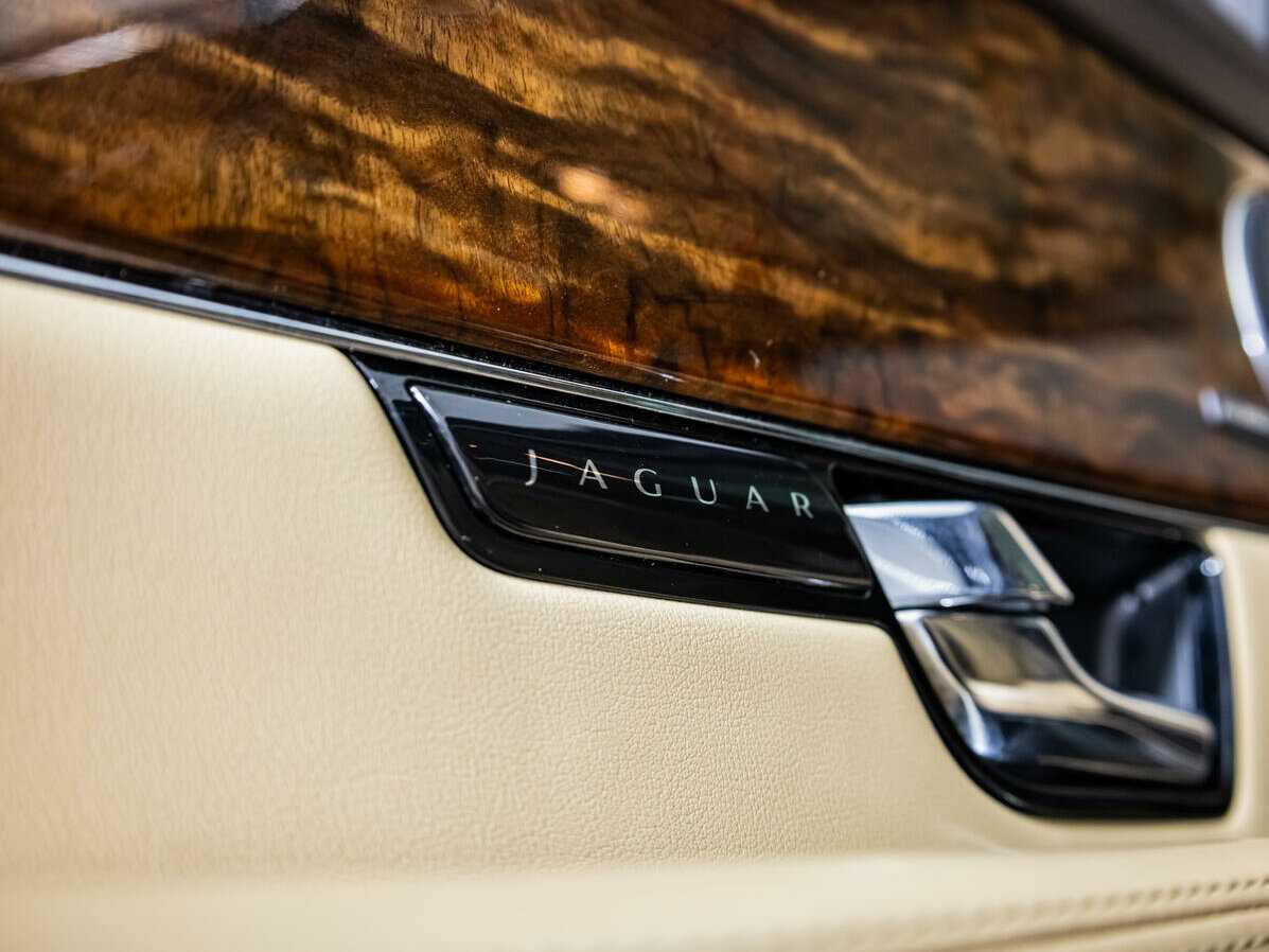 Купить Jaguar XJ, 2013, 157 480 км.. Фото: #21