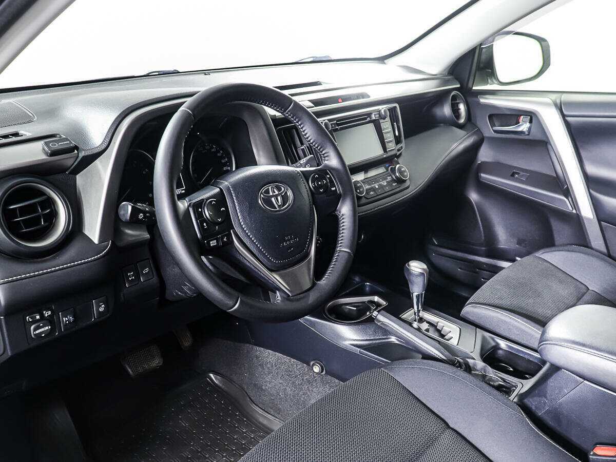 Купить Toyota RAV4, 2016, 116 530 км.. Фото: #10