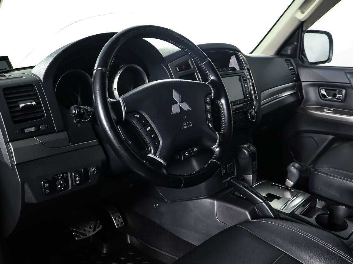 Купить Mitsubishi Pajero, 2014, 85 038 км.. Фото: #10