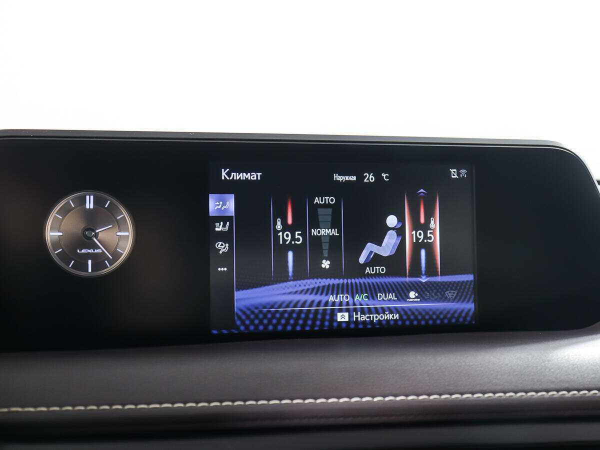 Купить Lexus UX, 2019, 100 349 км.. Фото: #17