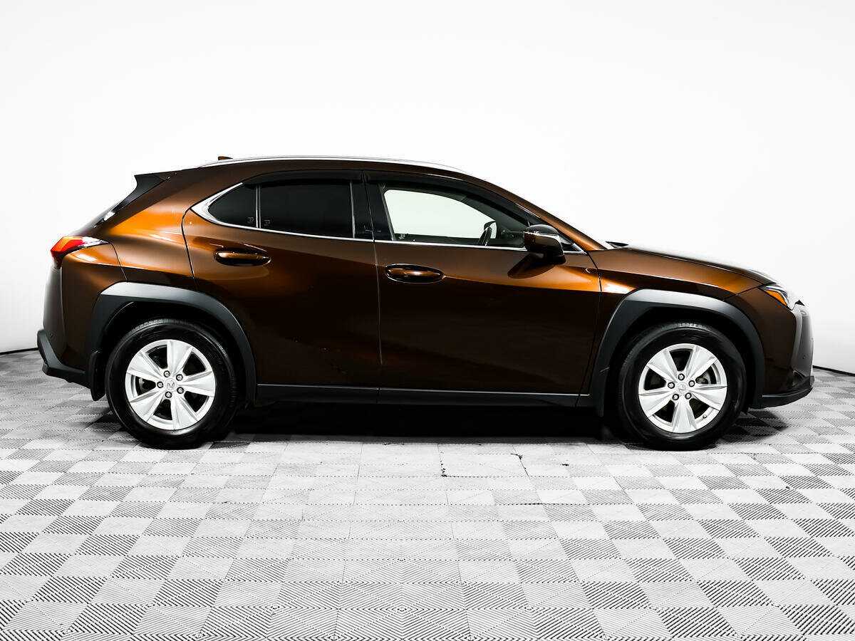 Купить Lexus UX, 2019, 63 908 км.. Фото: #3