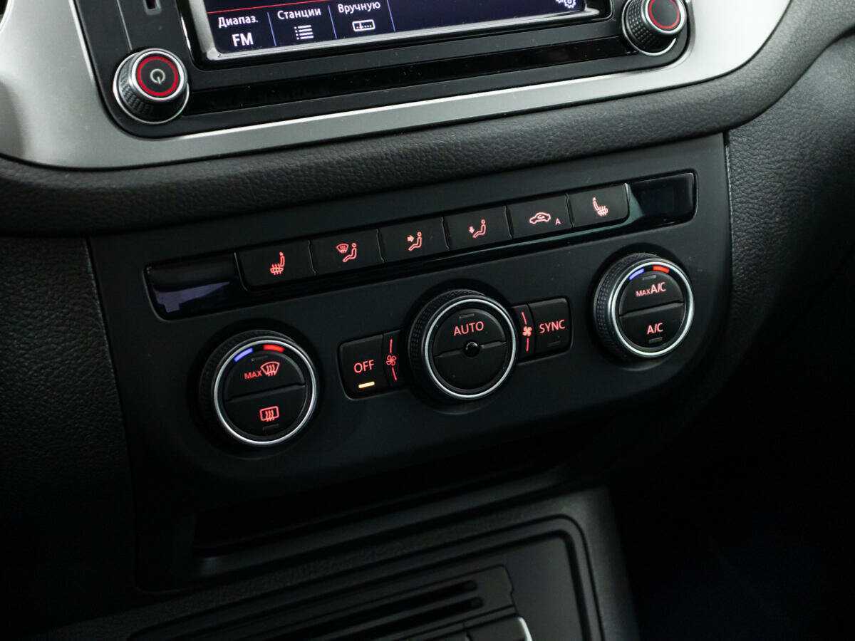 Купить Фольксваген Тигуан, 2015, 234 604 км.. Фото: #15