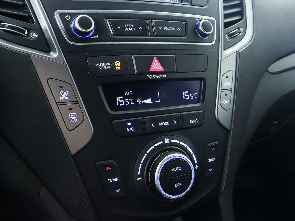 Купить Hyundai Santa Fe, 2016, 123 496 км.. Фото: #12