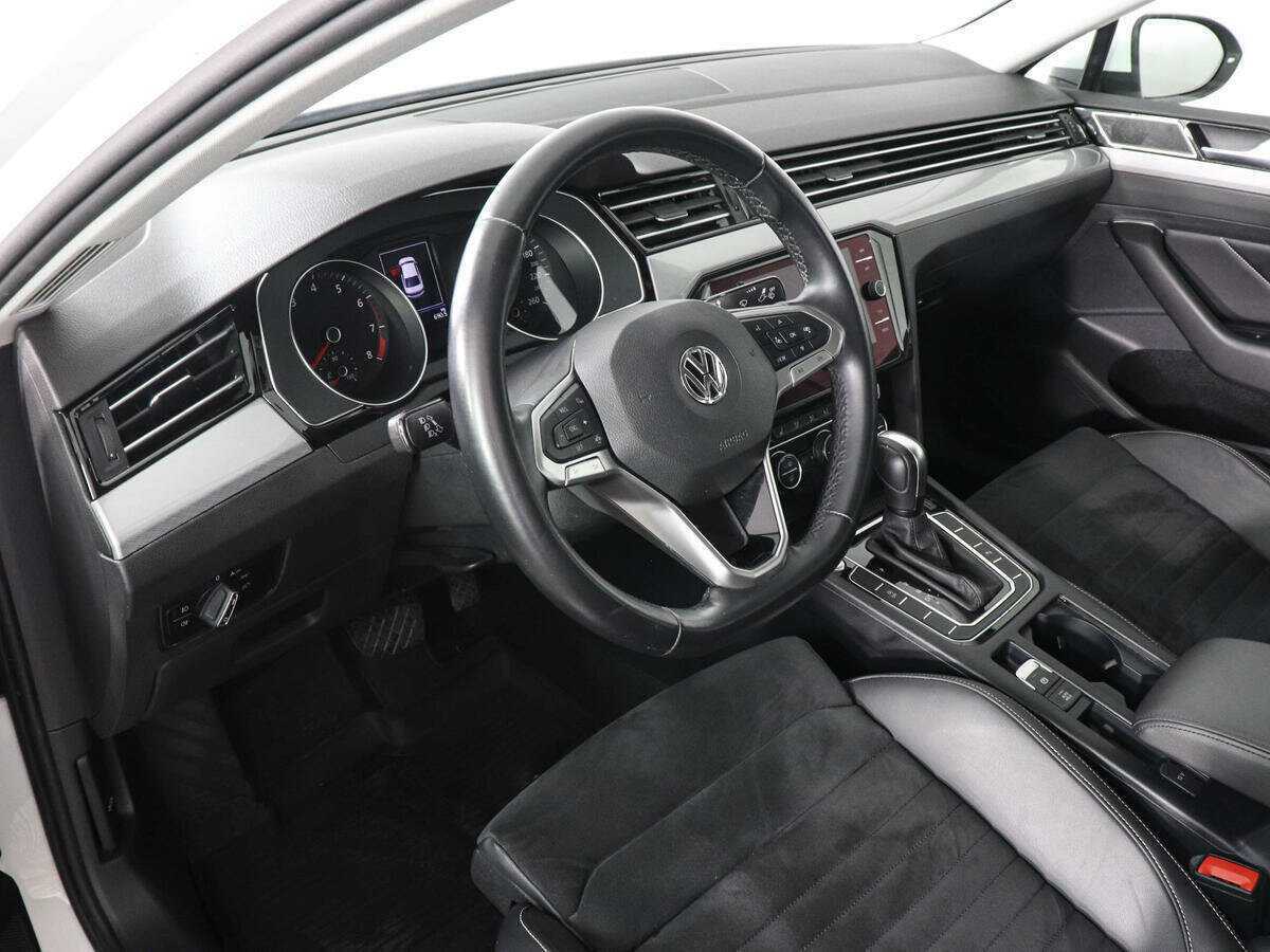 Купить Volkswagen Passat, 2020, 113 025 км.. Фото: #8