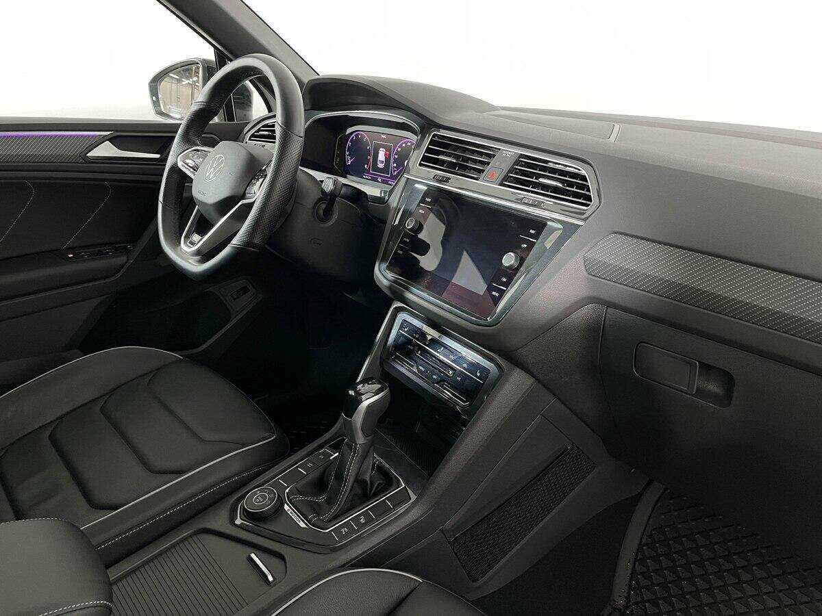 Купить Volkswagen Tiguan, 2021, 31 000 км.. Фото: #8