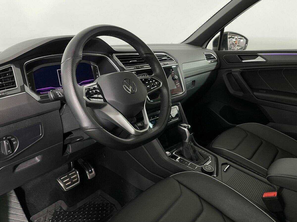 Купить Volkswagen Tiguan, 2021, 31 000 км.. Фото: #12