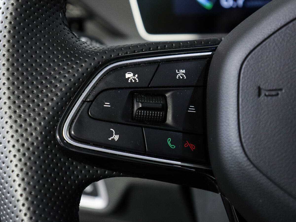 Купить Geely Coolray, 2023, 16 393 км.. Фото: #21