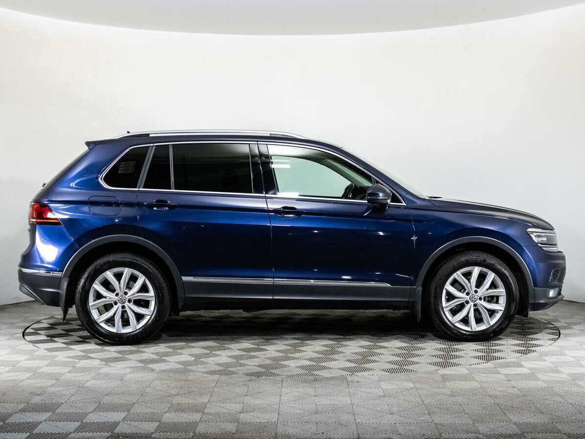 Купить Volkswagen Tiguan, 2017, 122 234 км.. Фото: #3