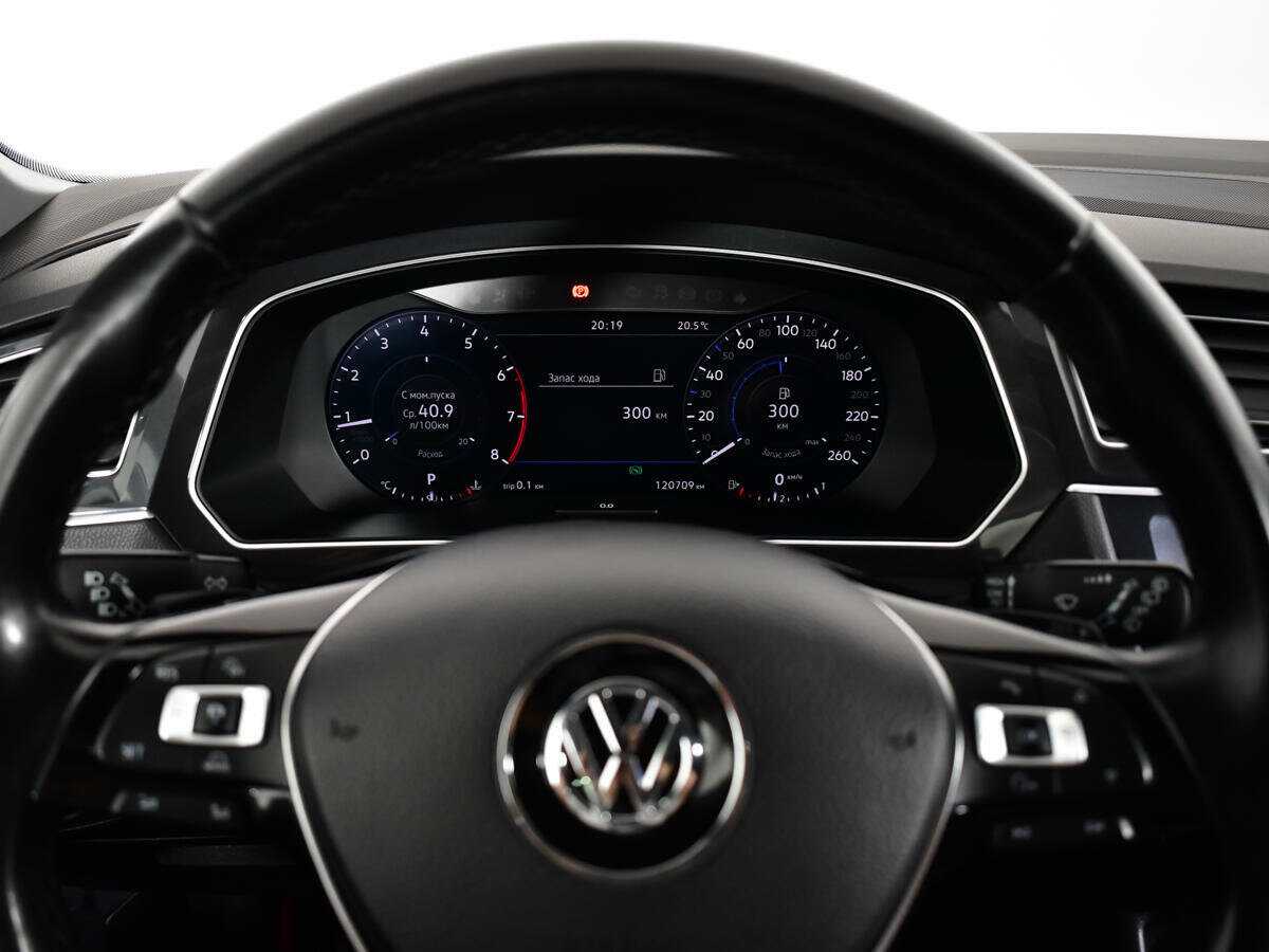 Купить Volkswagen Tiguan, 2018, 120 709 км.. Фото: #10