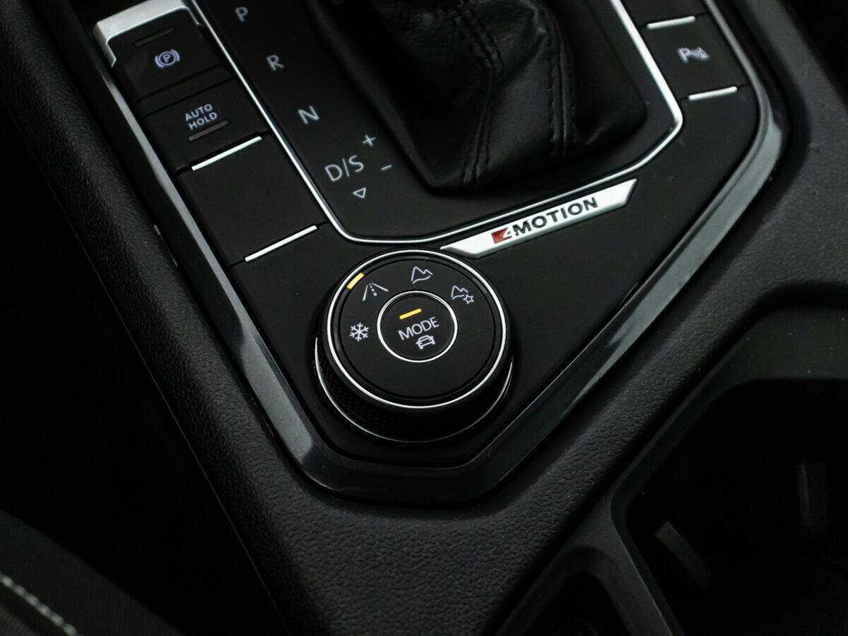 Купить Фольксваген Тигуан, 2018, 141 557 км.. Фото: #16